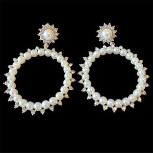 SHASHI Fleurir Faux Pearl and Rhinestone Hoop Earrings NWOT